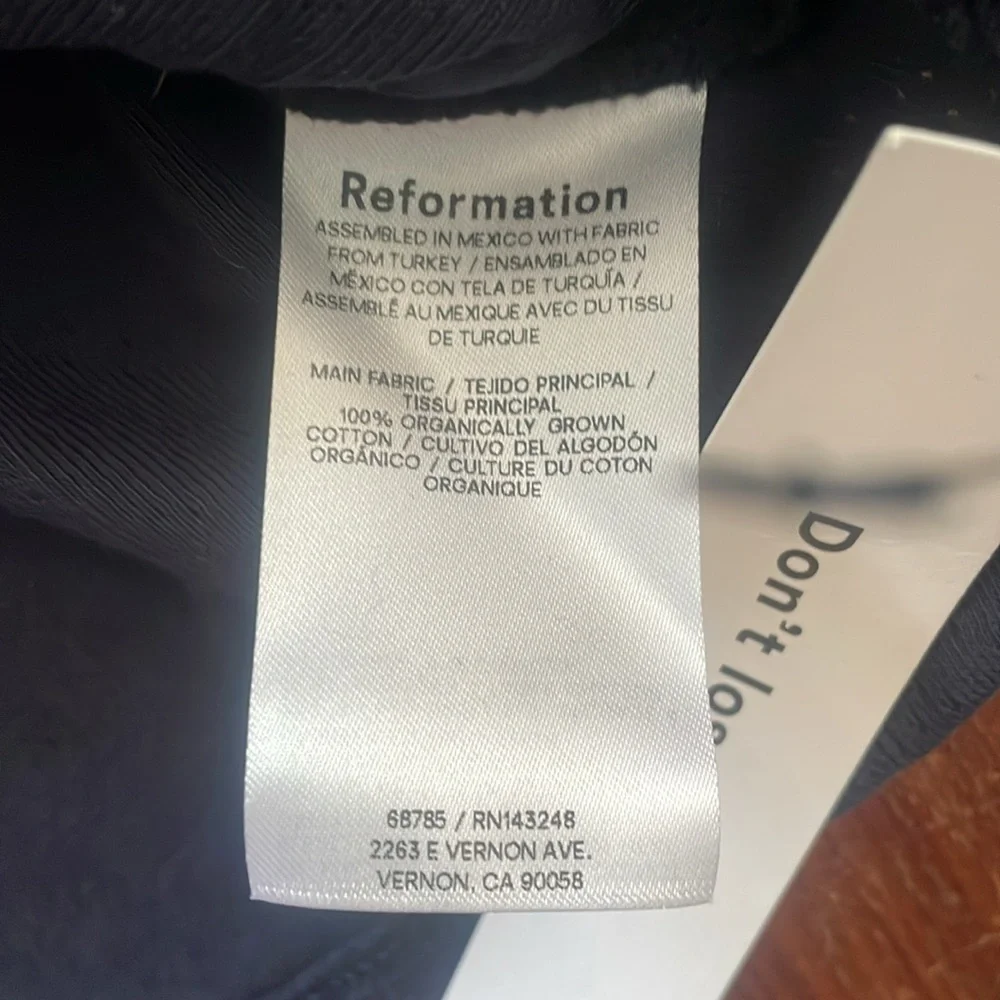 Reformation Black Muscle Tee - Picture 4 of 4